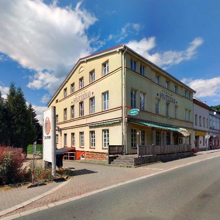 Penzion Prajzko, Hronov Eksteriør bilde